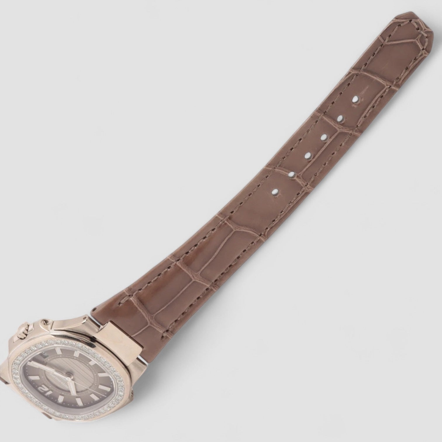 Patek Philippe 7010G-010