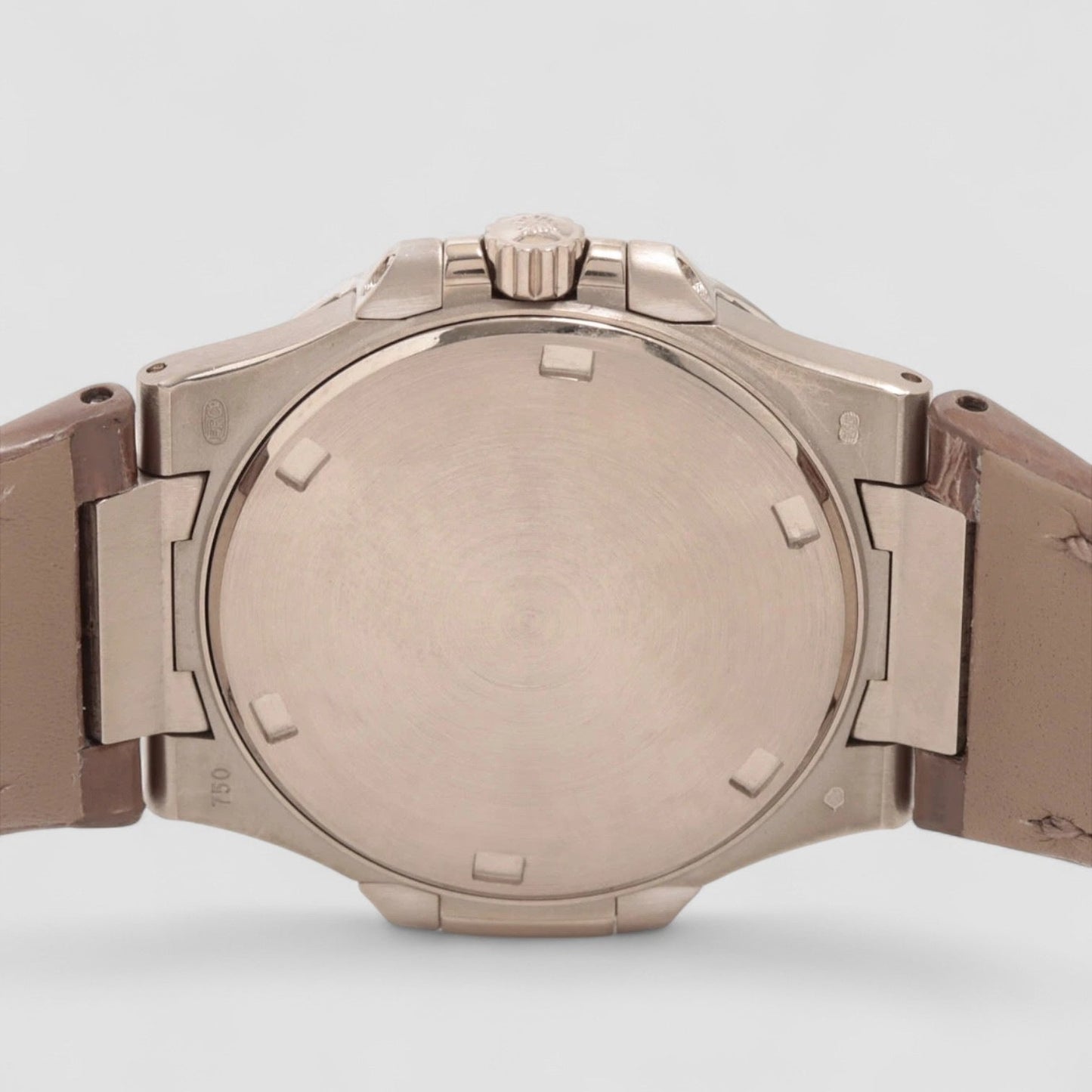 Patek Philippe 7010G-010