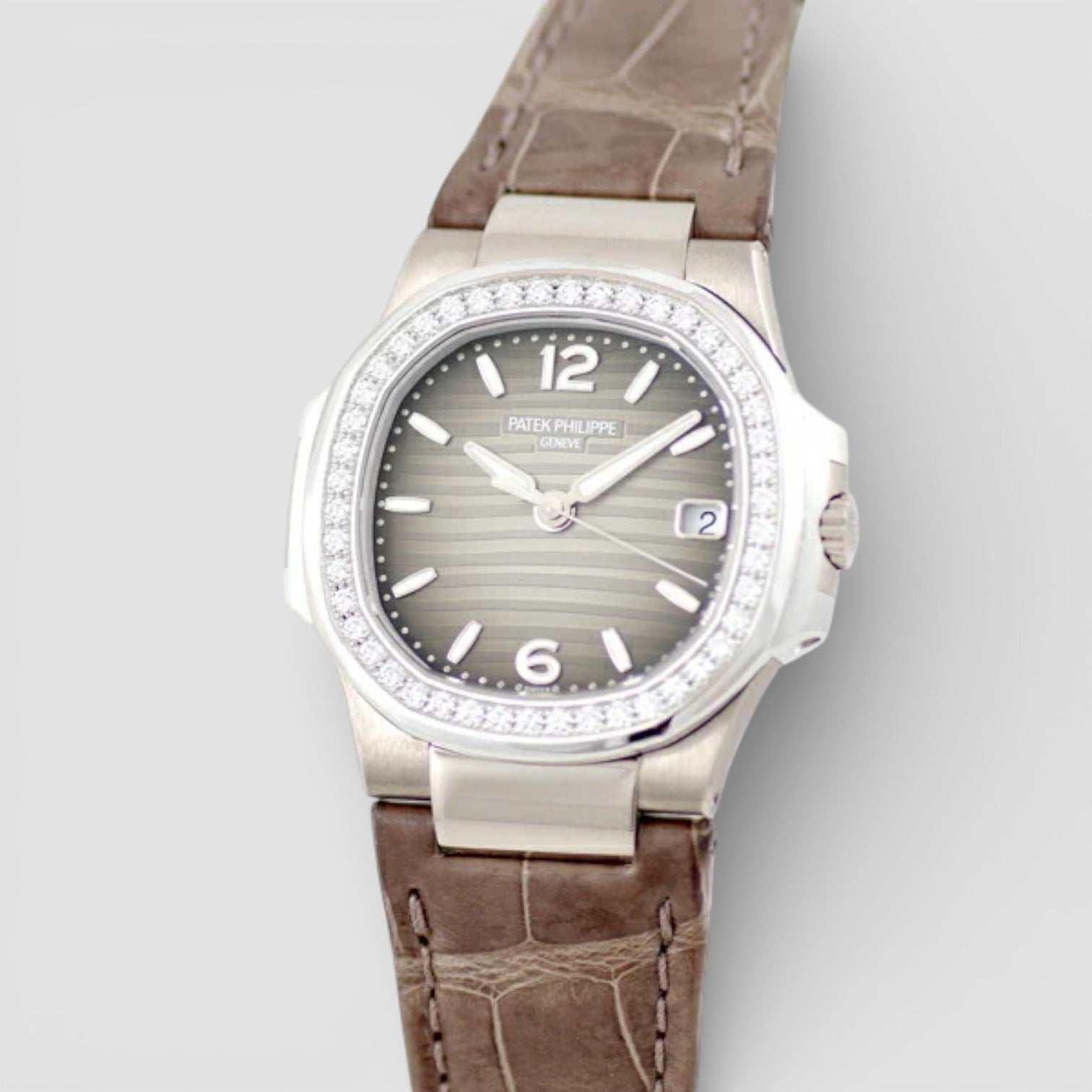 Patek Philippe 7010G-012
