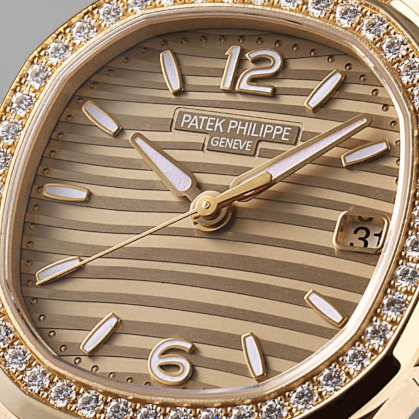 Patek Philippe 7010R-012