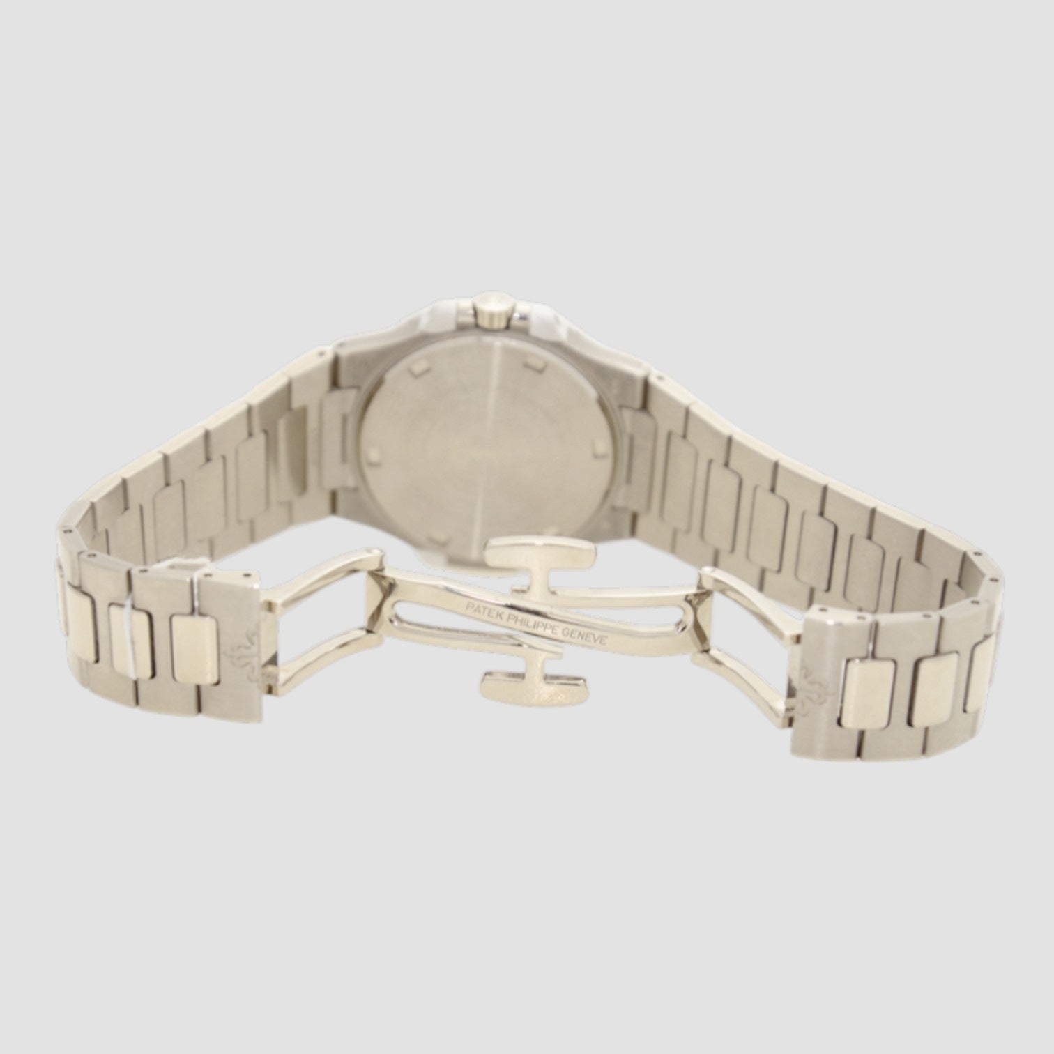 Patek Philippe 7010/1G-010