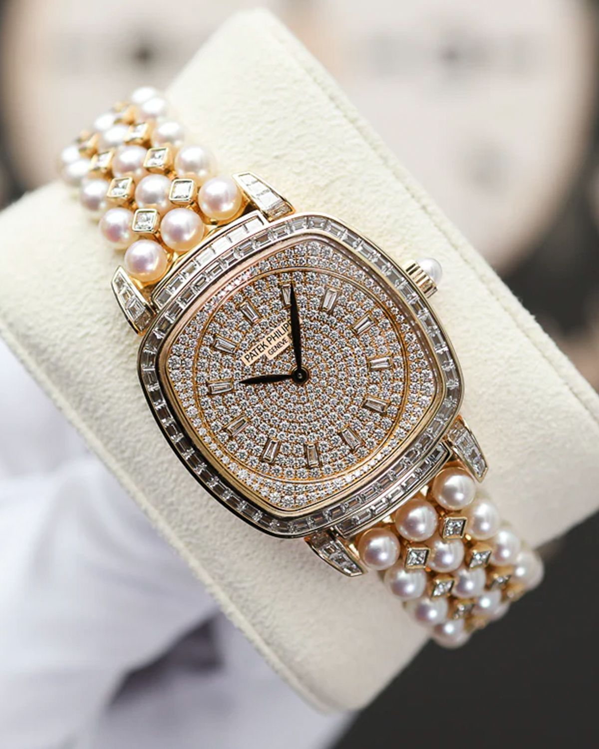 Patek Philippe 7042/100R