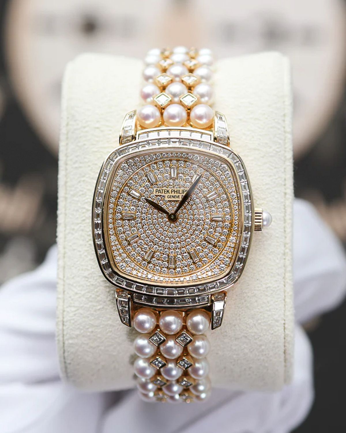 Patek Philippe 7042/100R
