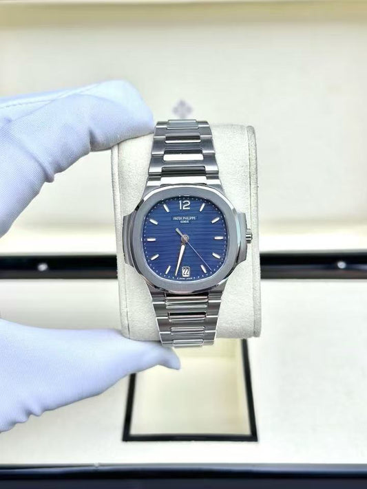 Patek Philippe 7118/1A-001