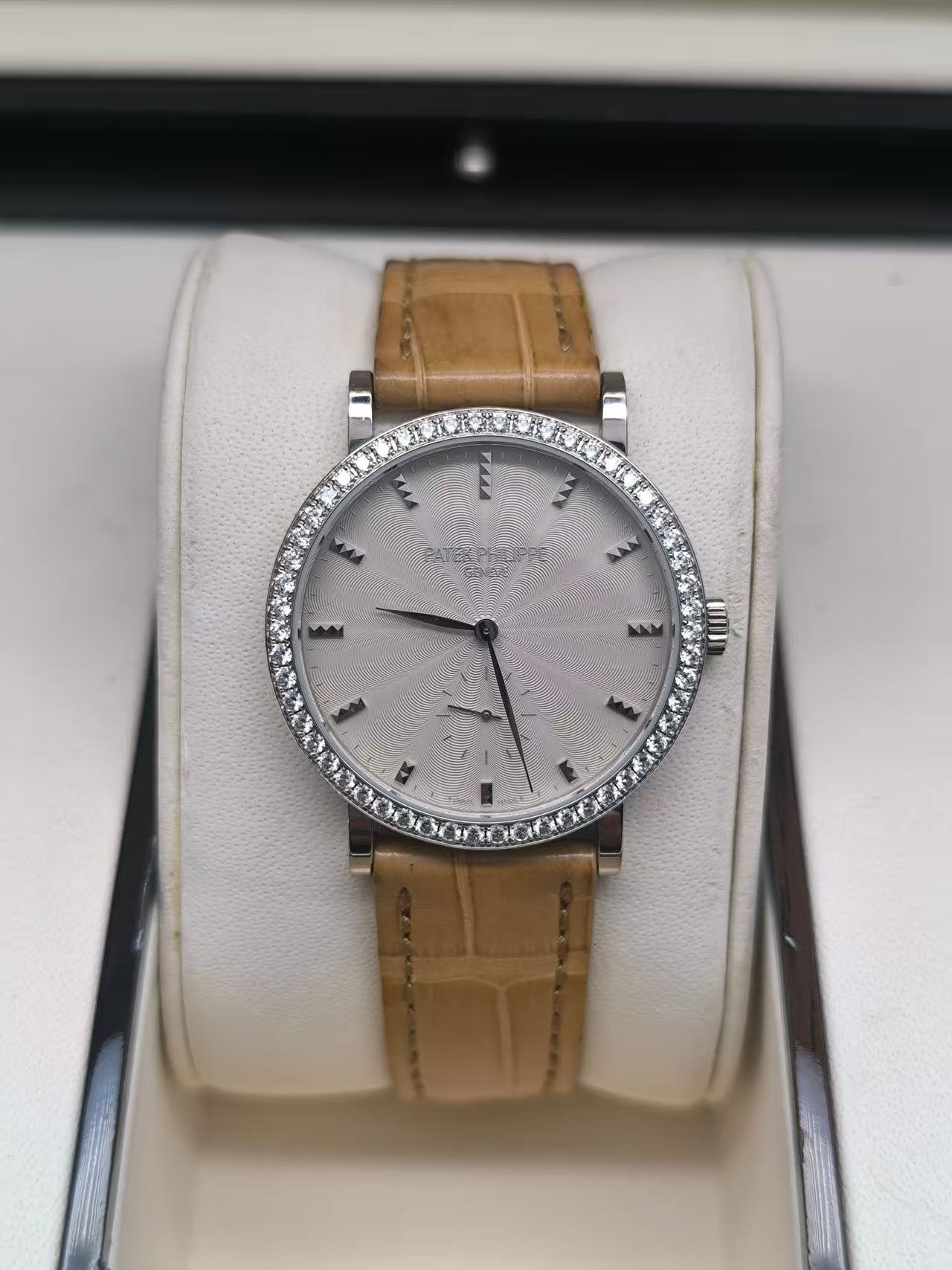 Patek Philippe 7120G-001