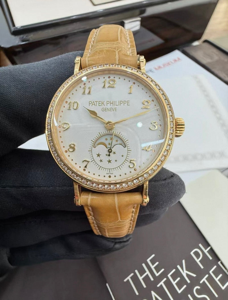 Patek Philippe 7121J-001
