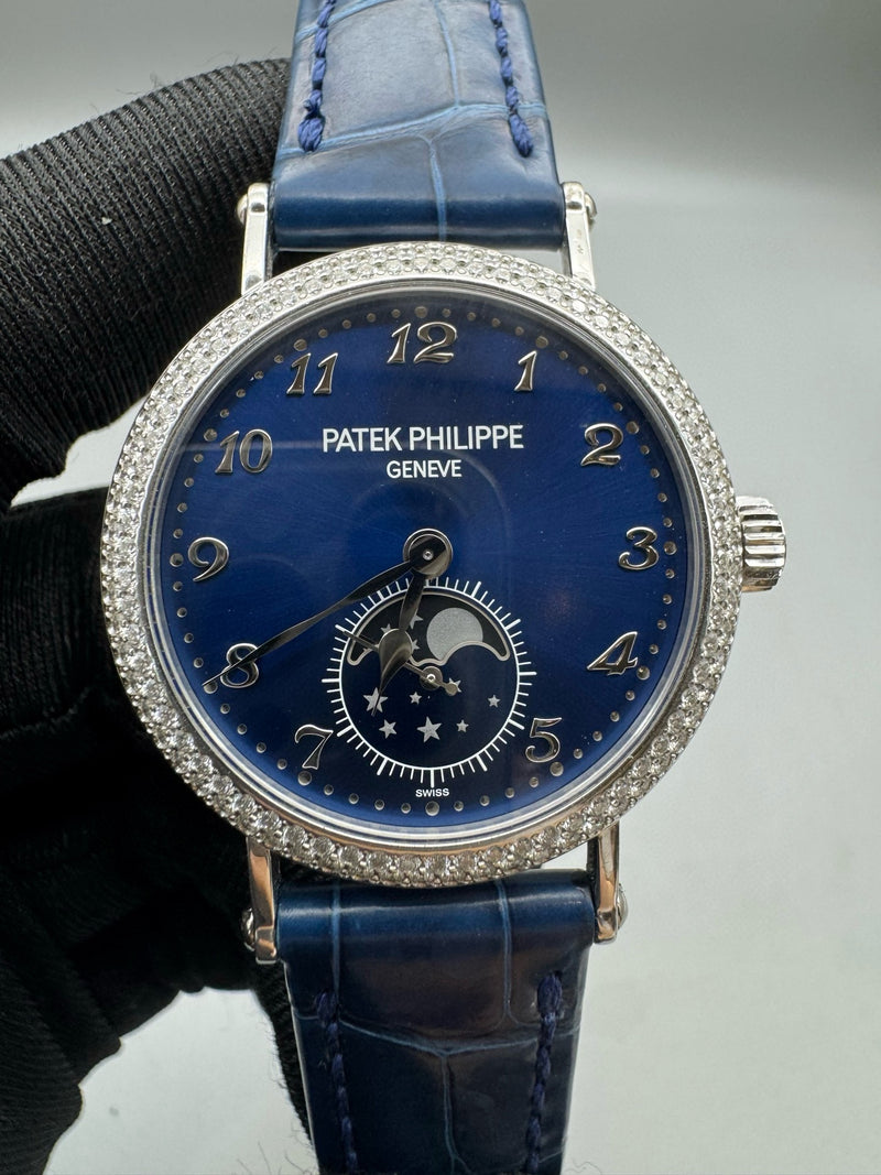 Patek Philippe 7121/200G-001