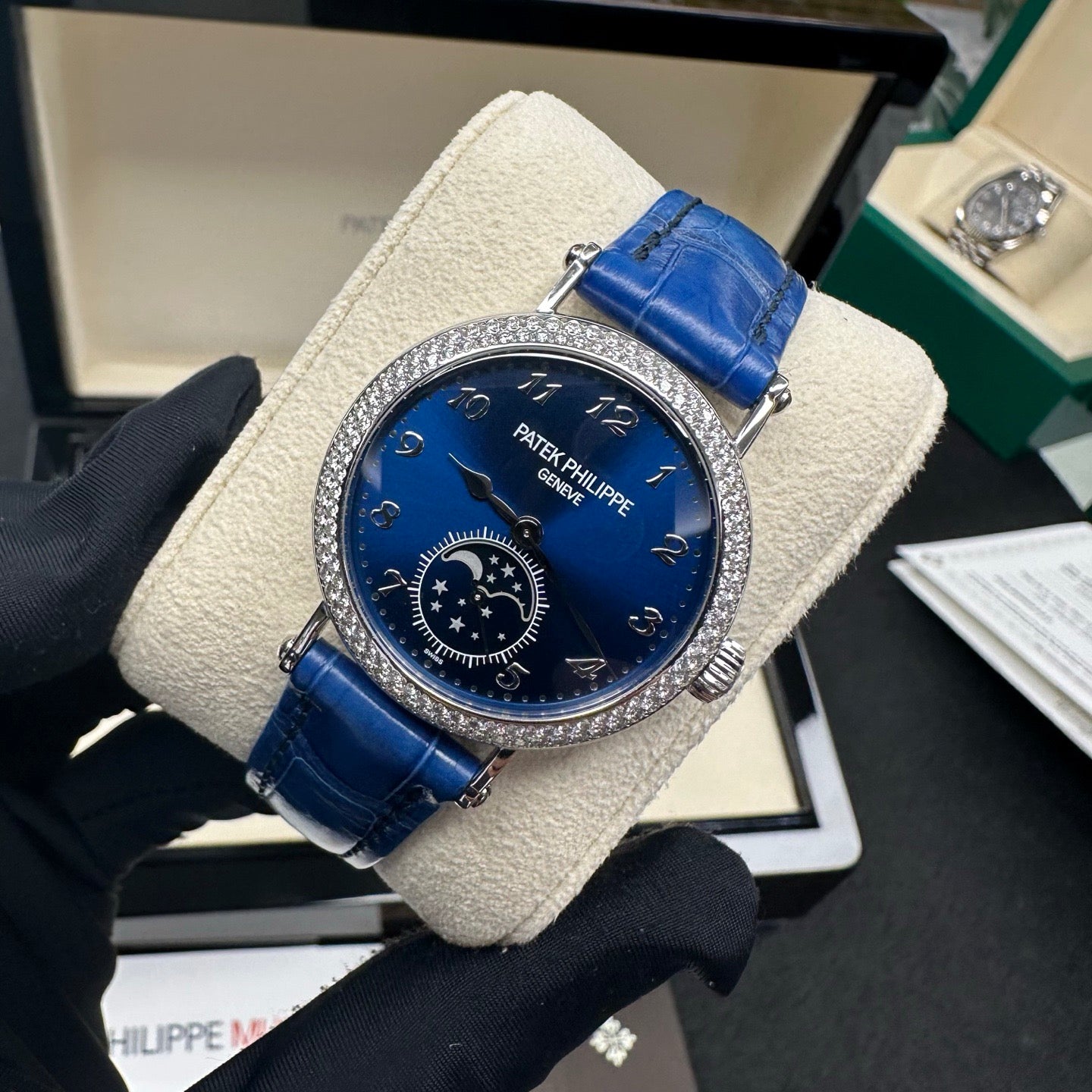 Patek Philippe 7121/200G-001