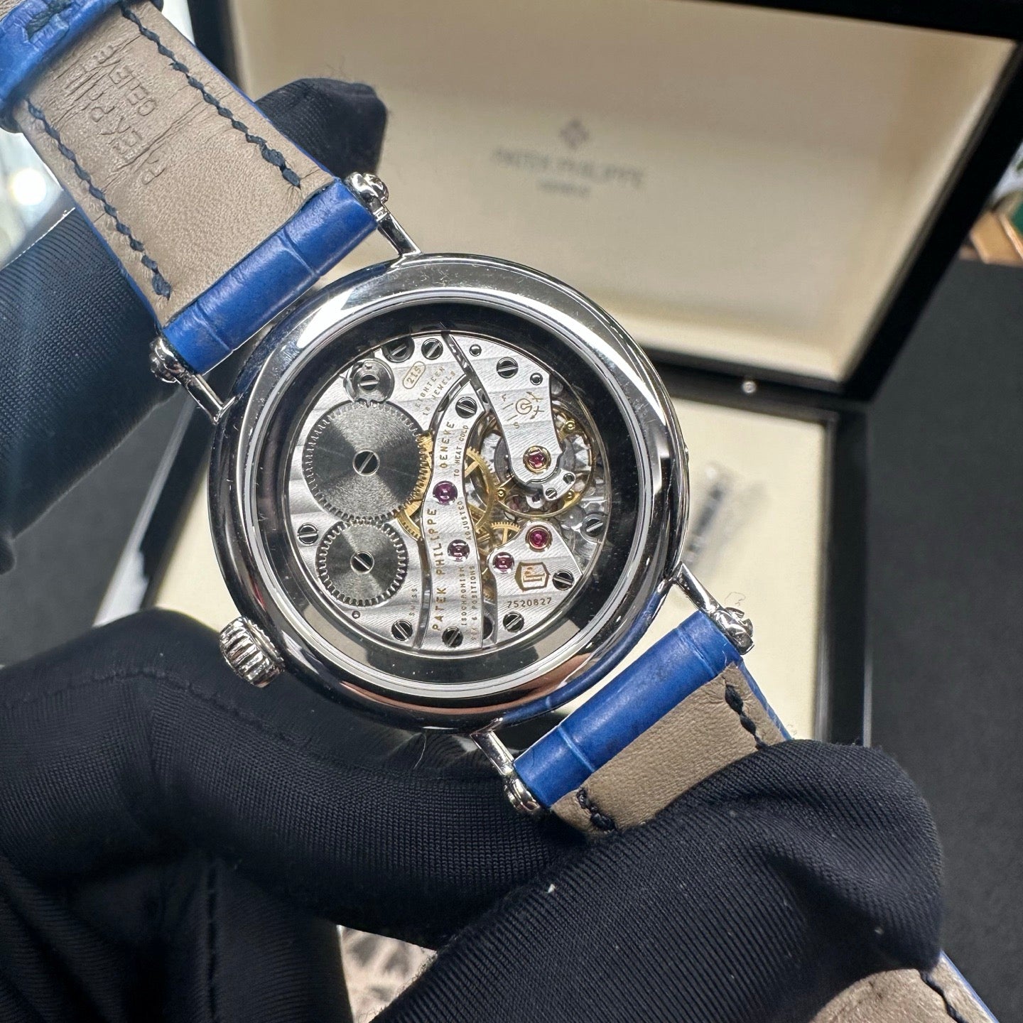 Patek Philippe 7121/200G-001