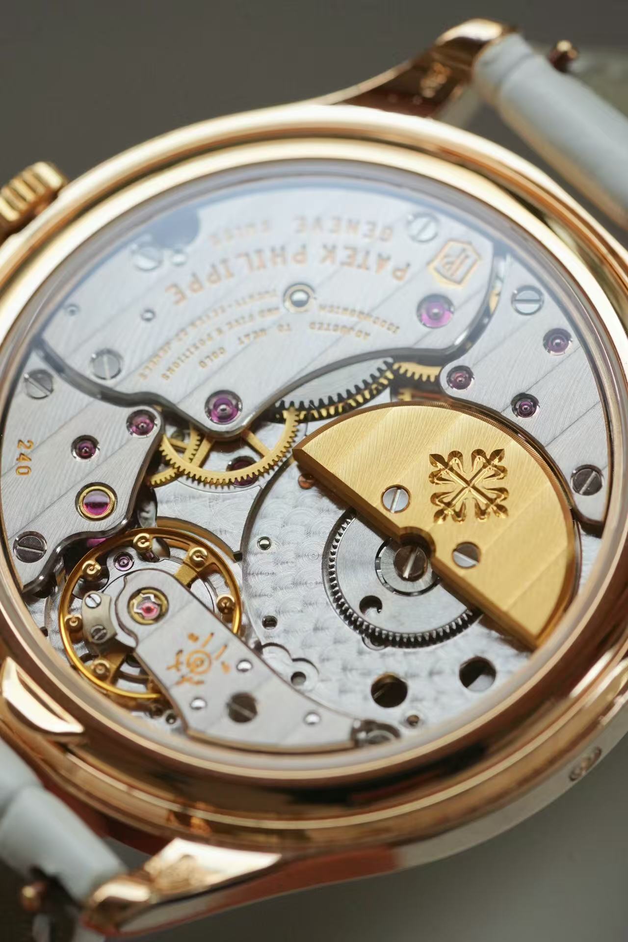 Patek Philippe 7140R-001