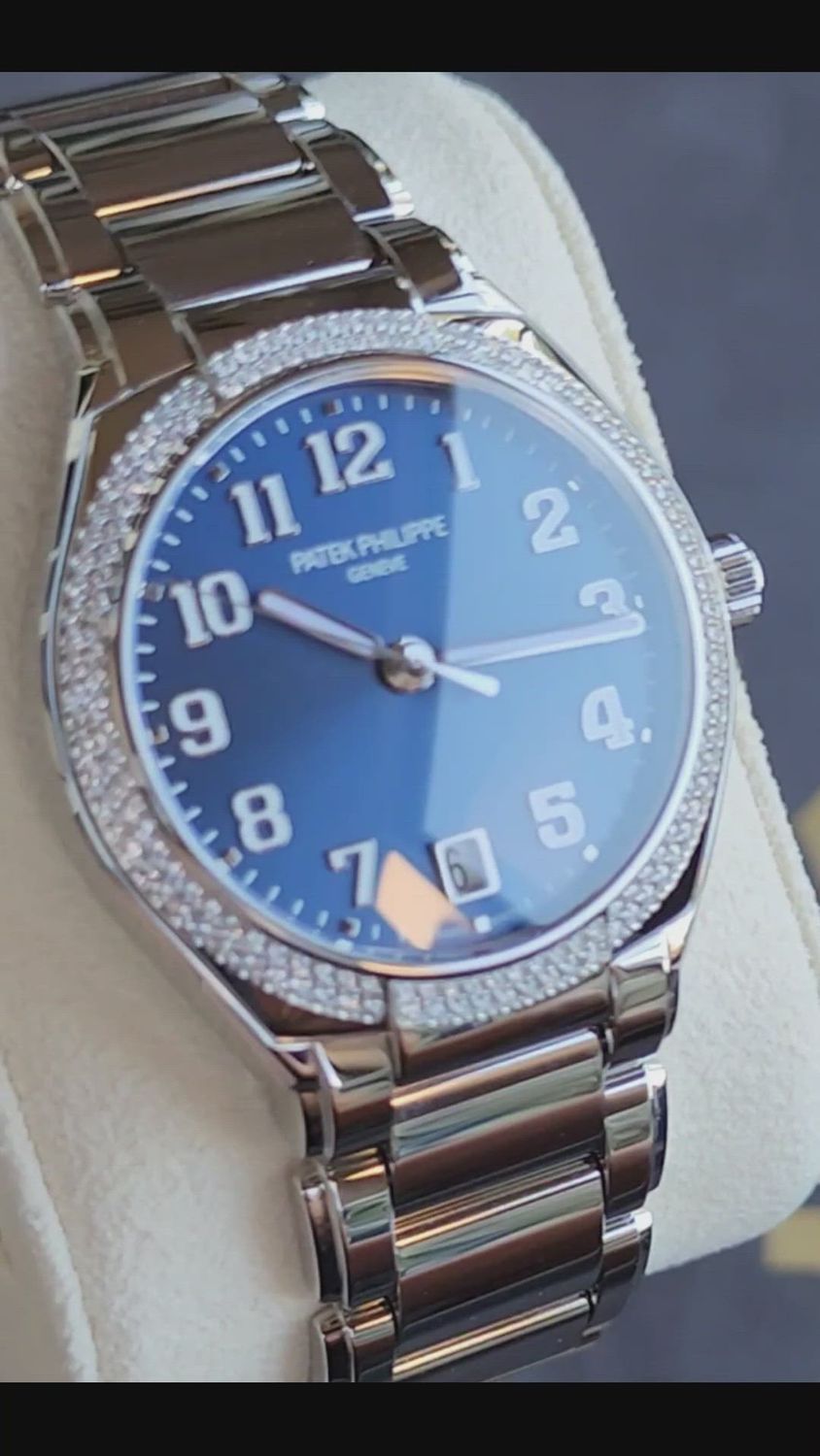 Patek Philippe 7300/1200A-001