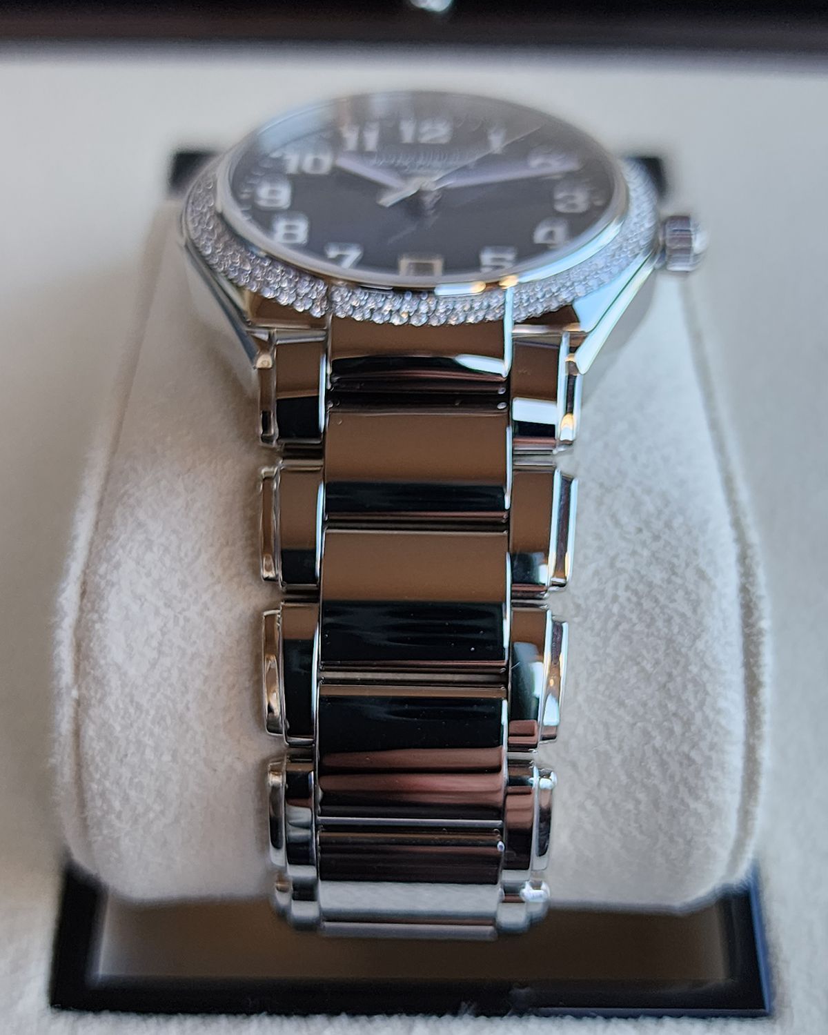 Patek Philippe 7300/1200A-001