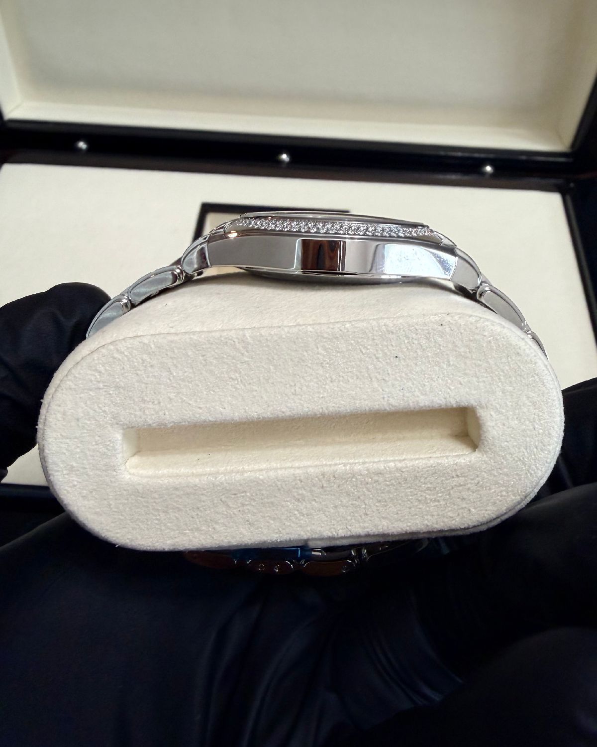 Patek Philippe 7300/1200A-010