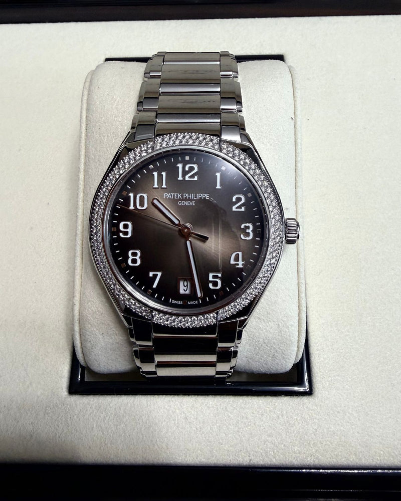 Patek Philippe 7300/1200A-010