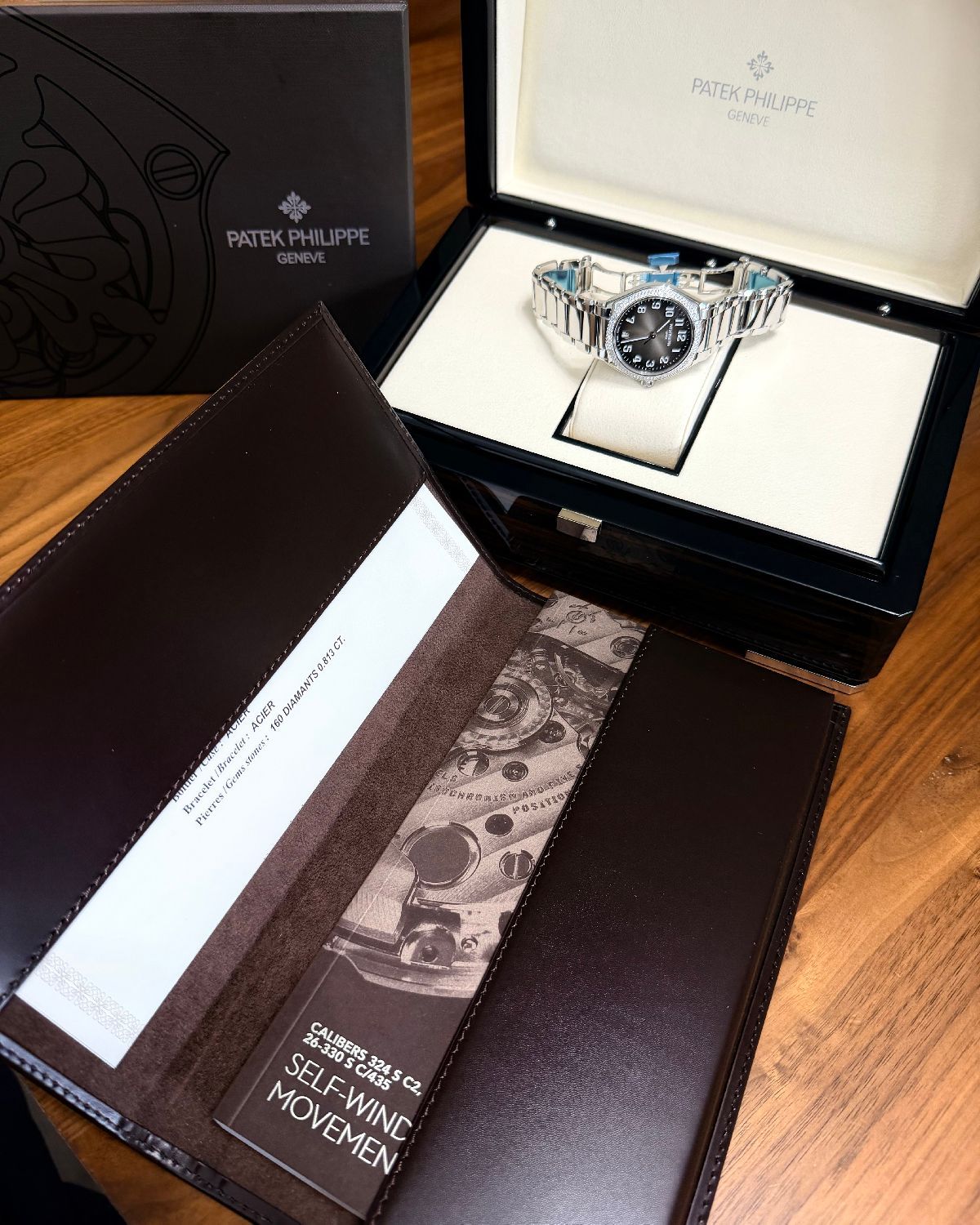 Patek Philippe 7300/1200A-010