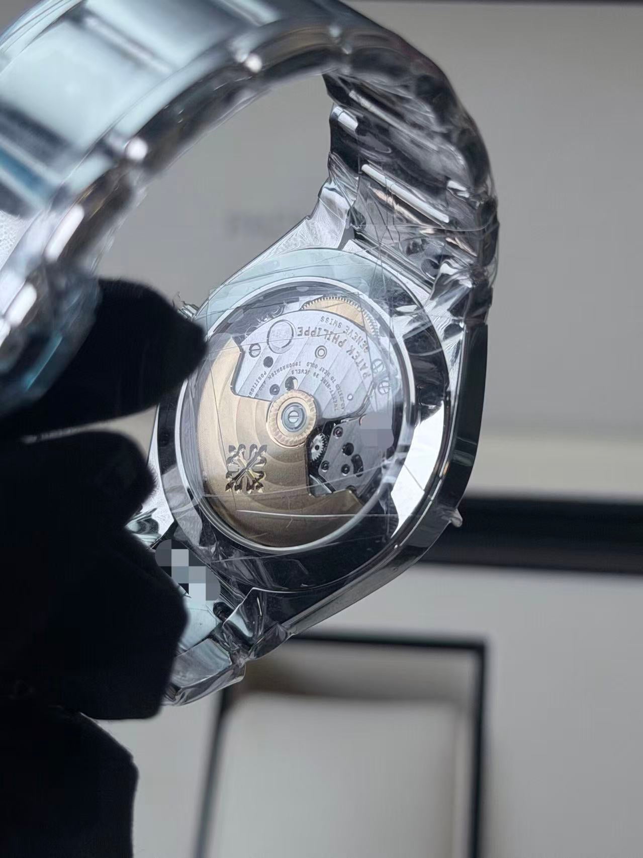 Patek Philippe 7300/1200A-010