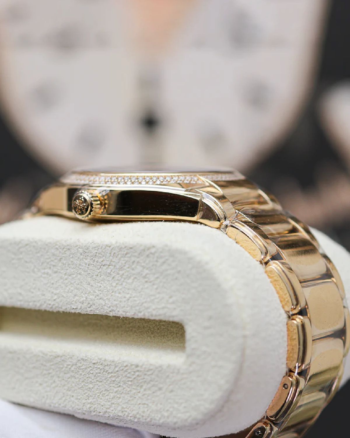 Patek Philippe 7300/1200R