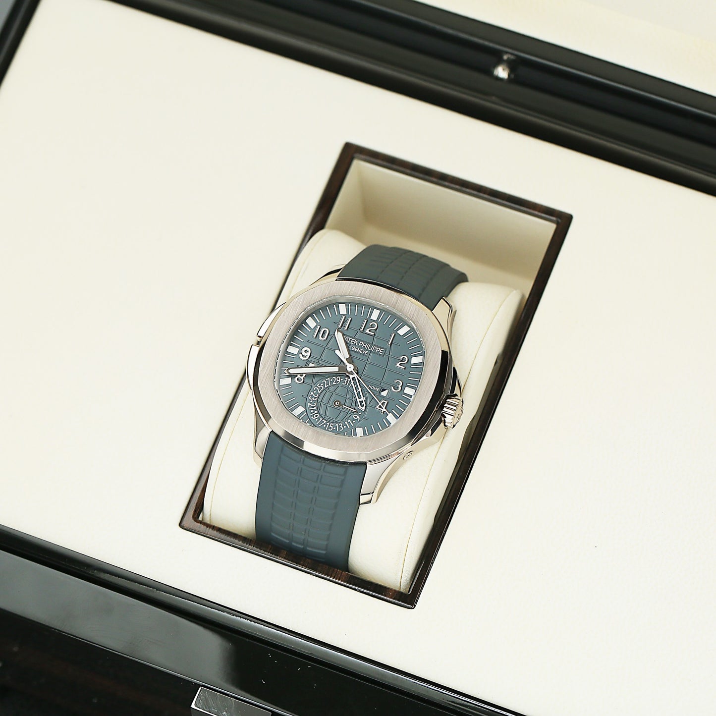 Patek Philippe 5164G