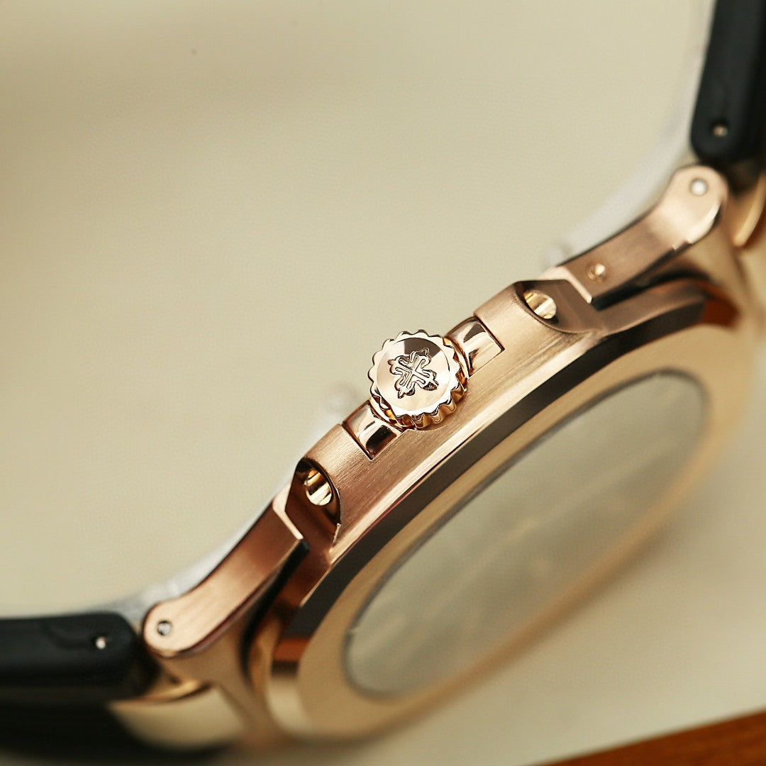 Patek Philippe 5712R